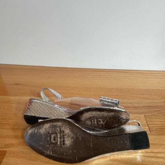 Stuart Weitzman Silver Slingback‎ Heels Size 7 - Picture 4 of 4